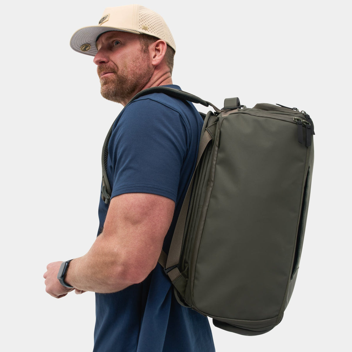 NOMATIC Travel Bag 30L in olive, side view