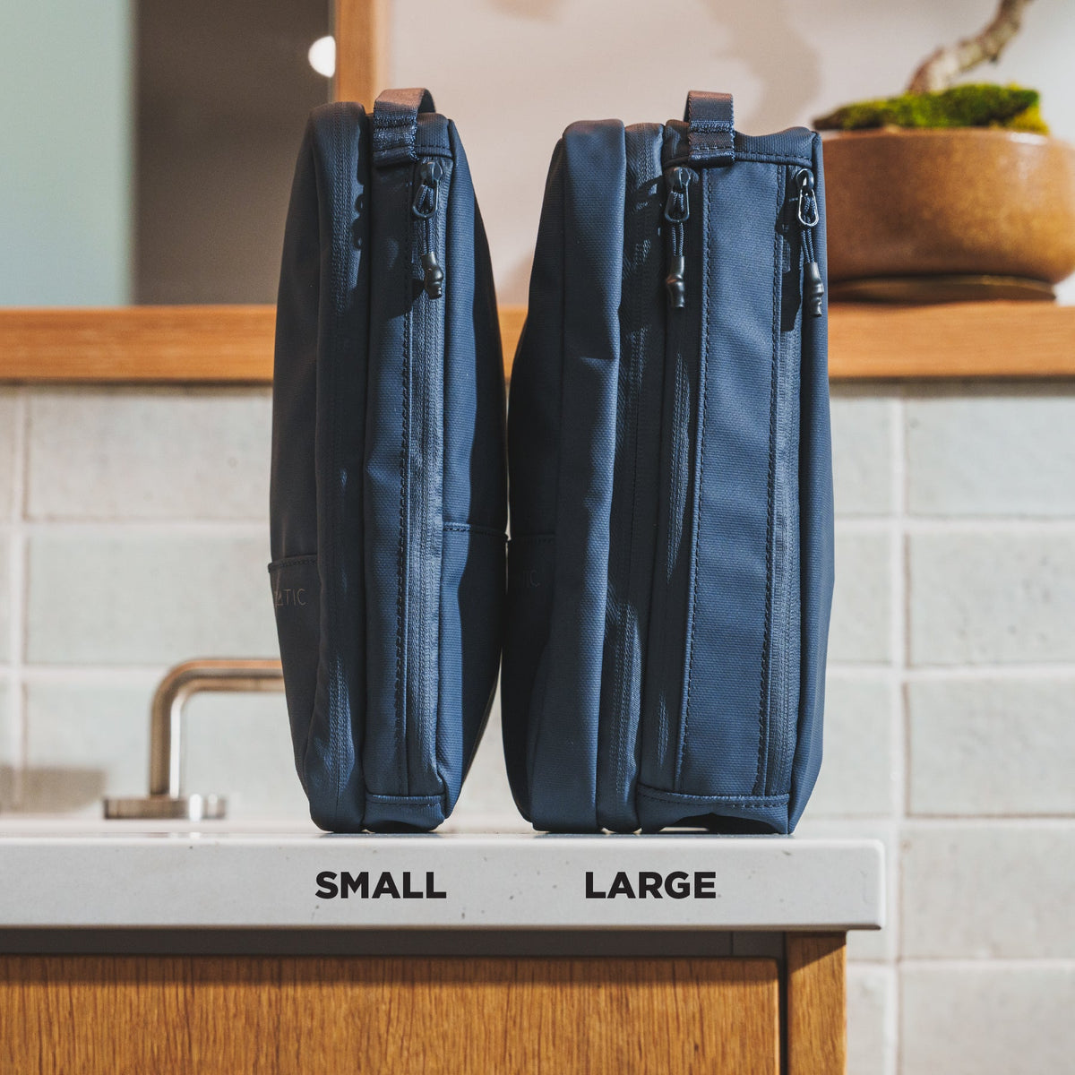 NOMATIC Toiletry Bag 2.0, organized travel toiletry bag