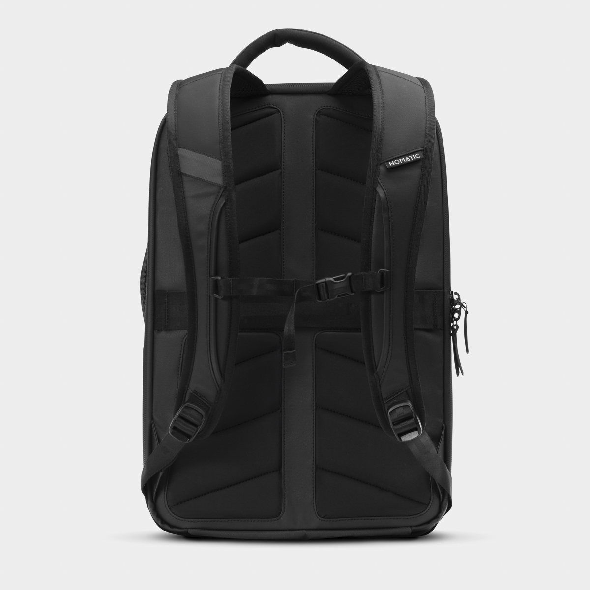 NOMATIC Backpack 14L in black, product view