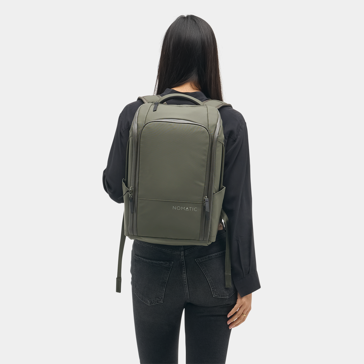NOMATIC Backpack 14L in olive, product detail view