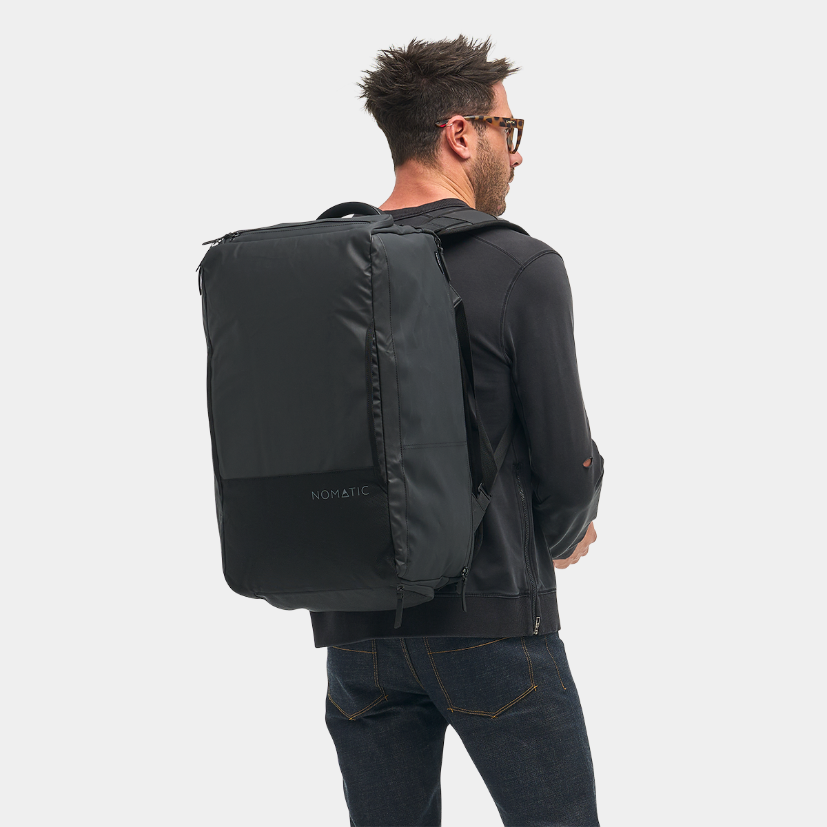 NOMATIC Travel Bag 40L in black, product detail view